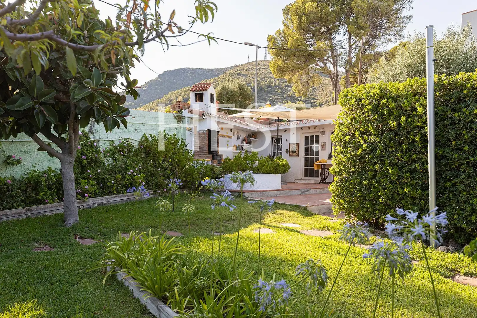 Jardín de Casa o chalet en venta en Castelldefels con Calefacción, Jardín privado y Parquet