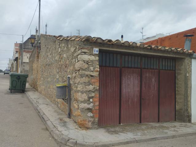 Garaje en Venta en Enseñanza en Tírig