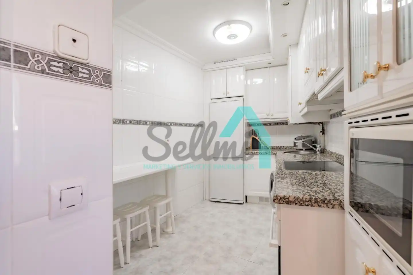 Dúplex de alquiler en Calle la Lila, Salesas - Foncalada - Campoamor