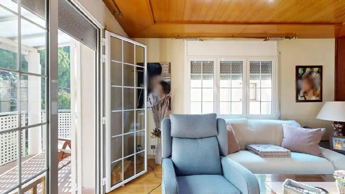 Living room of Houses for sale in Barberà del Vallès  with Heating, Private garden and Terrace