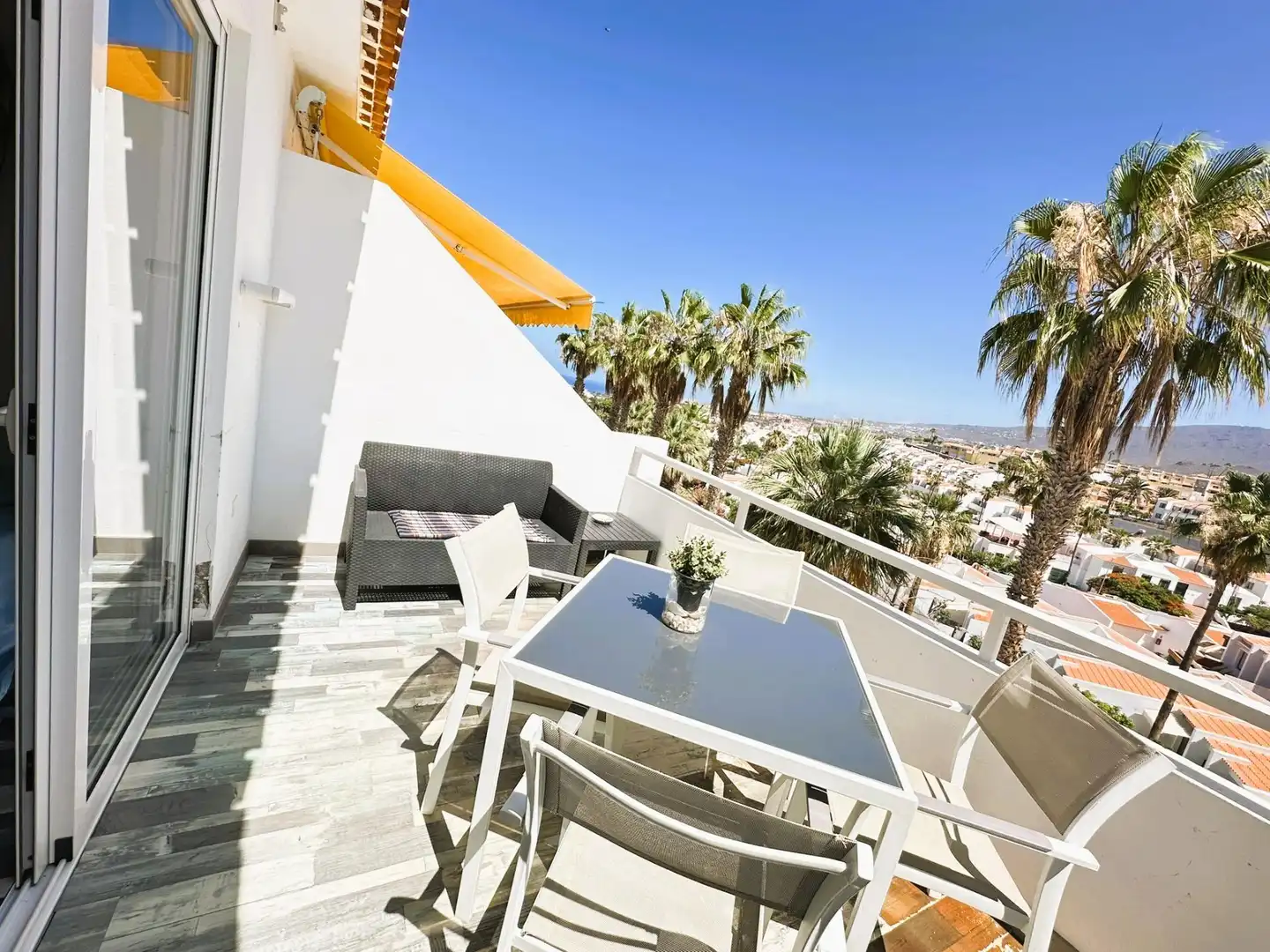 Terrasse von Wohnung zum Verkauf in Adeje mit Klimaanlage, Terrasse und Möbliert