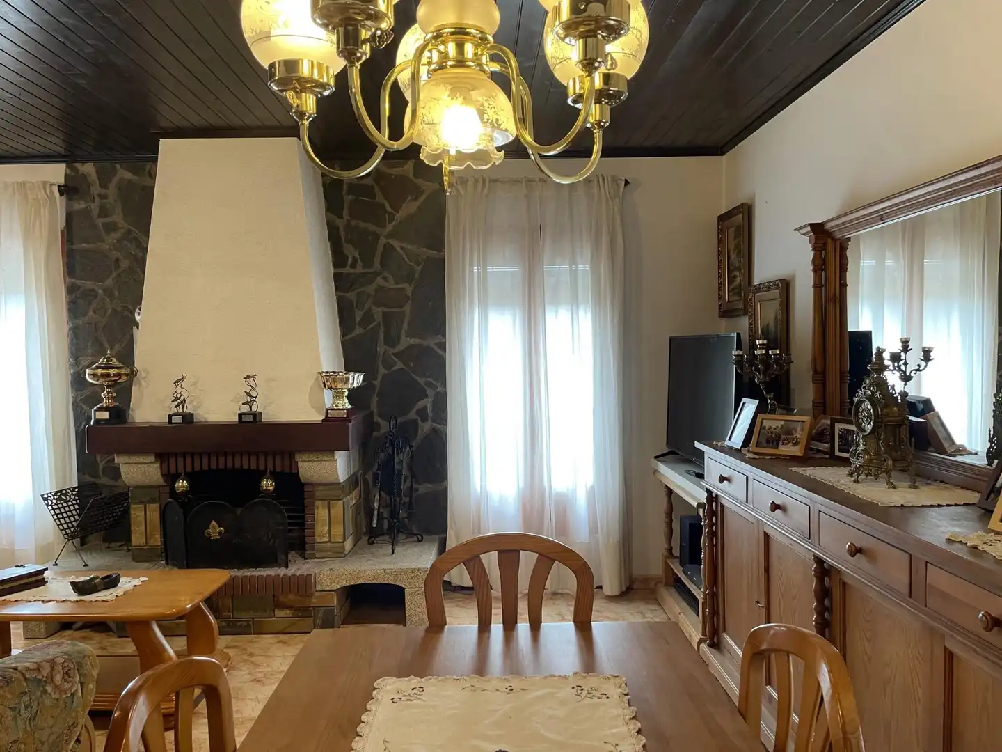 Living room of Country homes for sale in Fonollosa  with Private garden, Terrace and Storage room