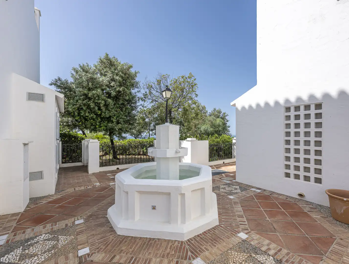 Dúplex de lloguer a Alto de los Monteros