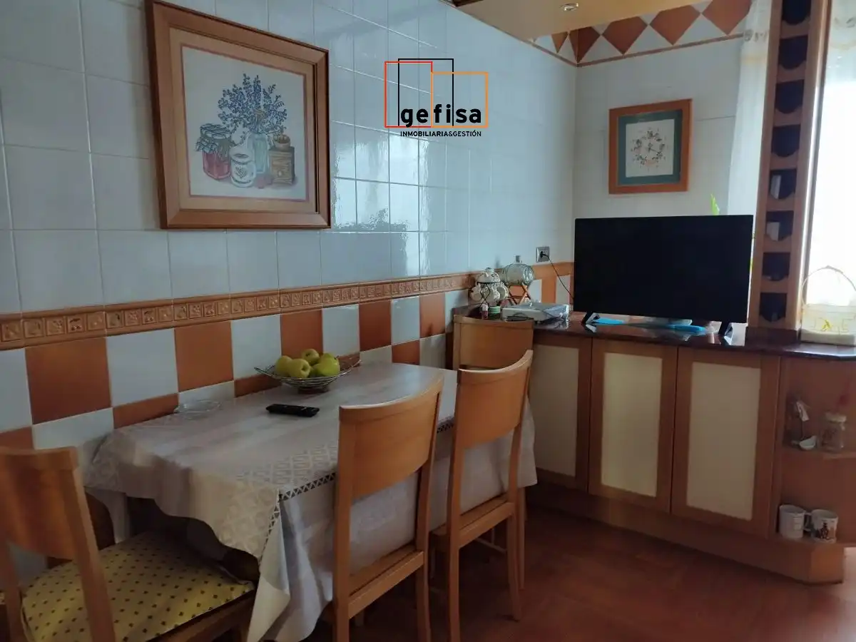 Cocina de Casa o chalet en venta en Valdepeñas con Calefacción, Trastero y Piscina