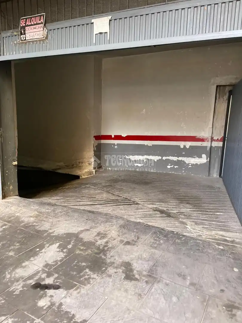 Garaje en venta en Granada