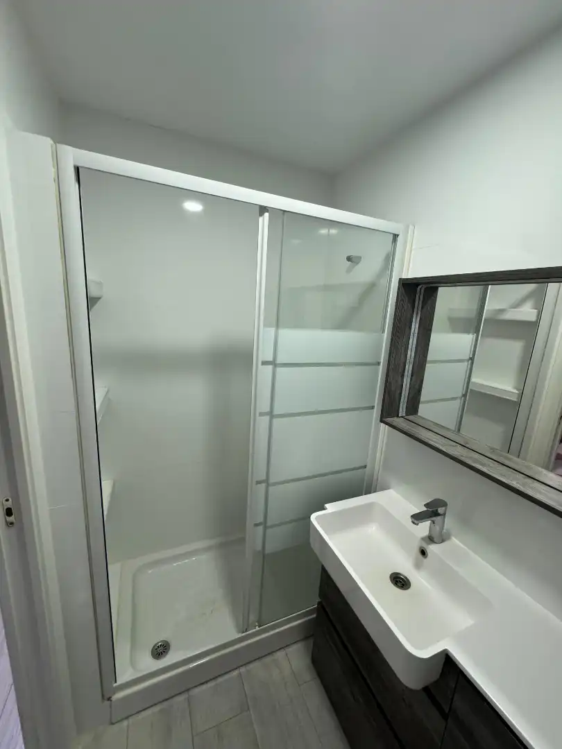 Bathroom of Flat for rent in Villaviciosa de Odón  with Air Conditioner, Heating and Private garden