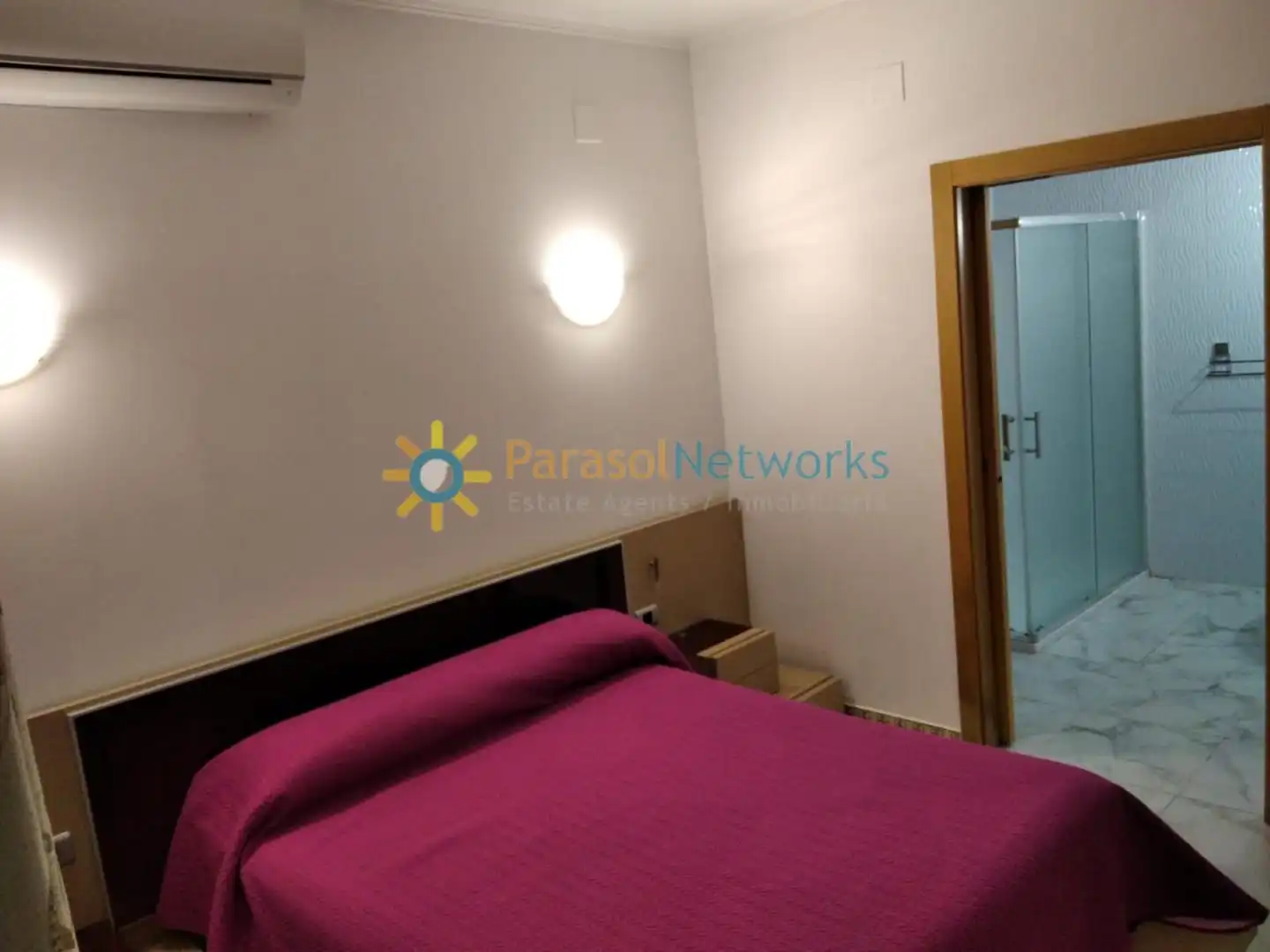 Bedroom of Buildings for sale in Ador  with Community pool