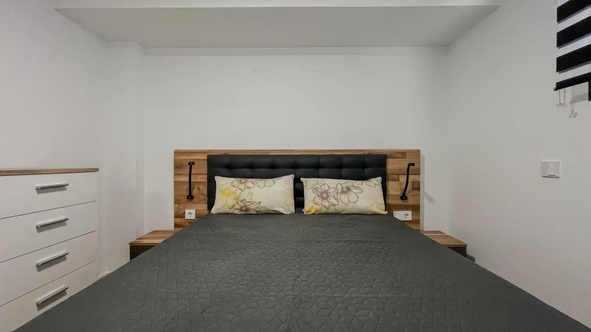 Habitación de Dúplex en venta en Finestrat con Aire acondicionado, Terraza y Amueblado