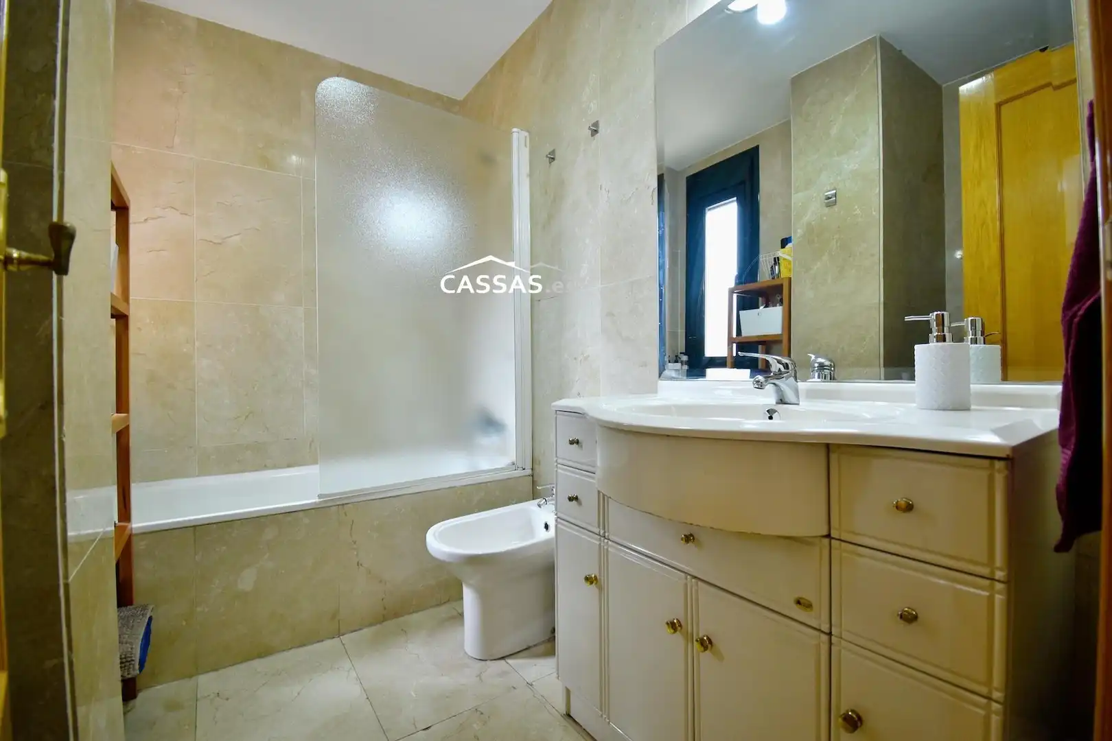 Bathroom of Detached homes for sale in Torrejón de Ardoz  with Air Conditioner, Heating and Private garden
