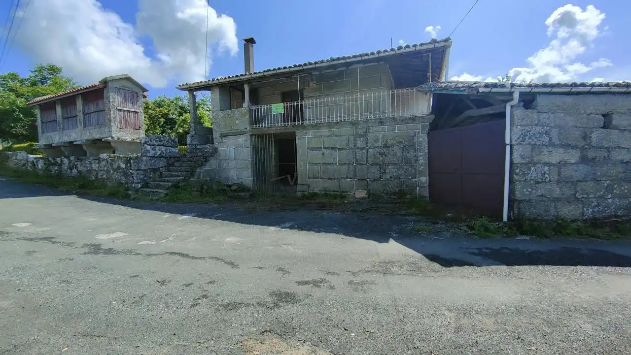 Casa rústica con terraza en venta en Esgos, imagen 2