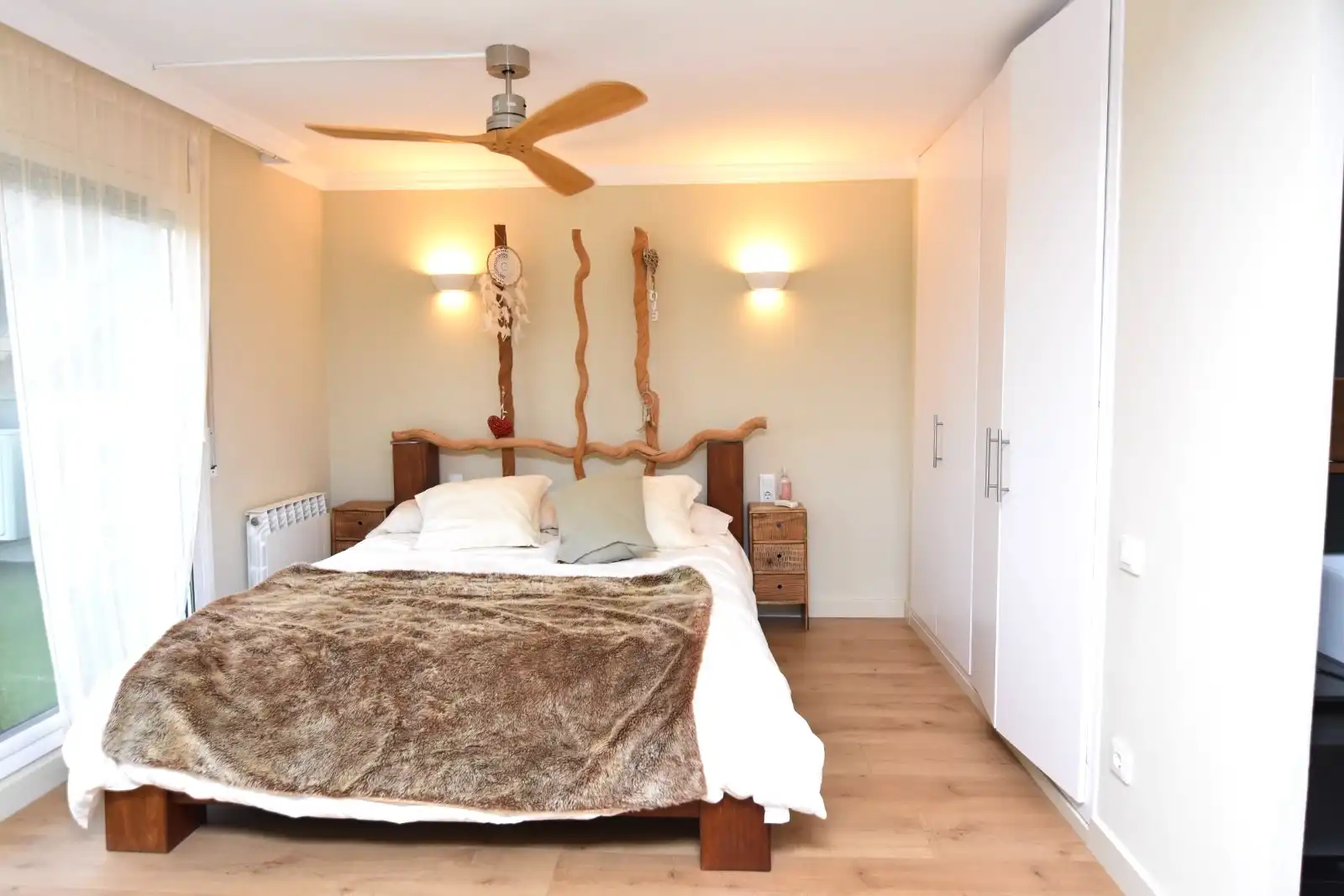 Dormitori de Casa adosada en venda en Sant Vicenç de Montalt amb Calefacció, Jardí privat i Parquet
