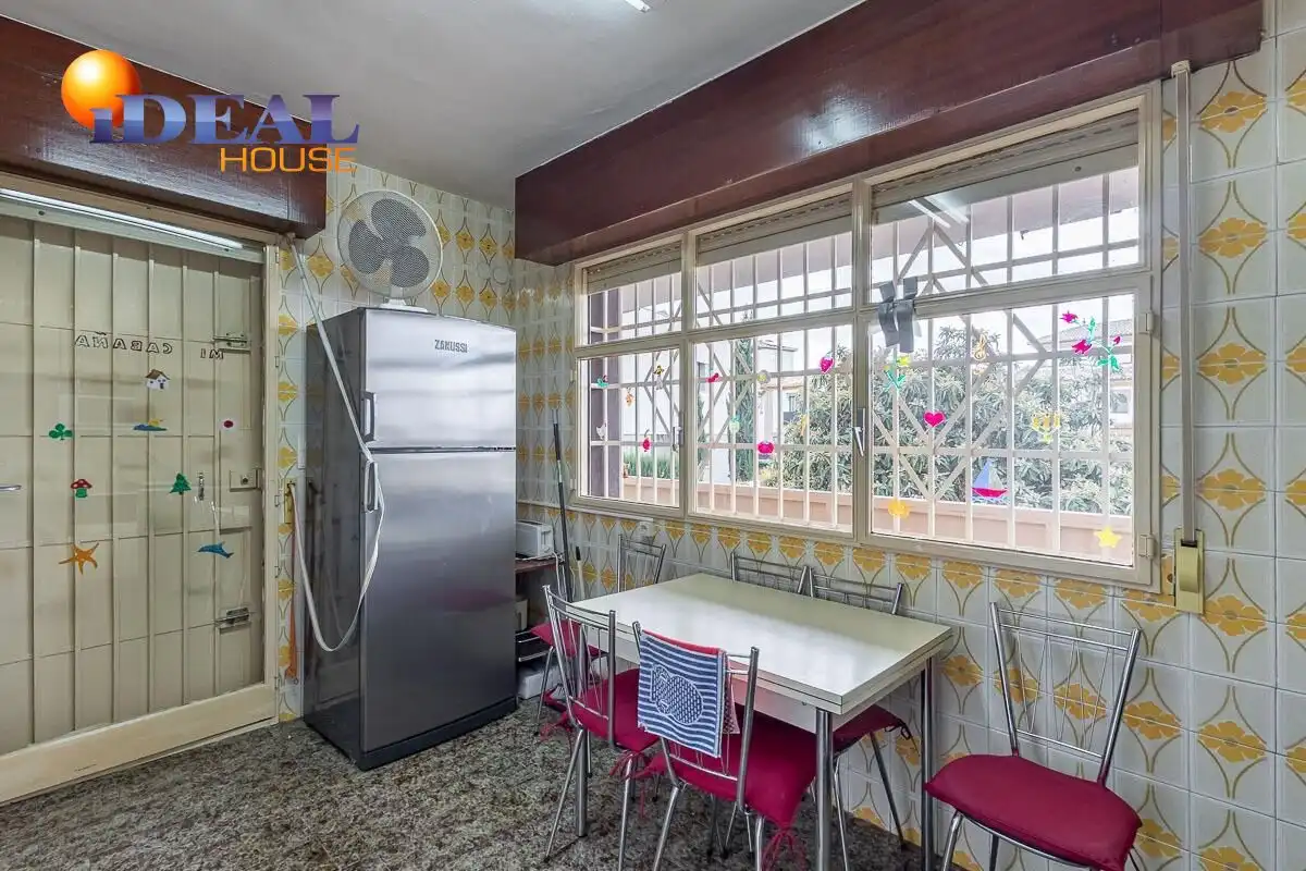 Casa con terrazza in vendita a Avenida HUETOR VEGA, imagen 13