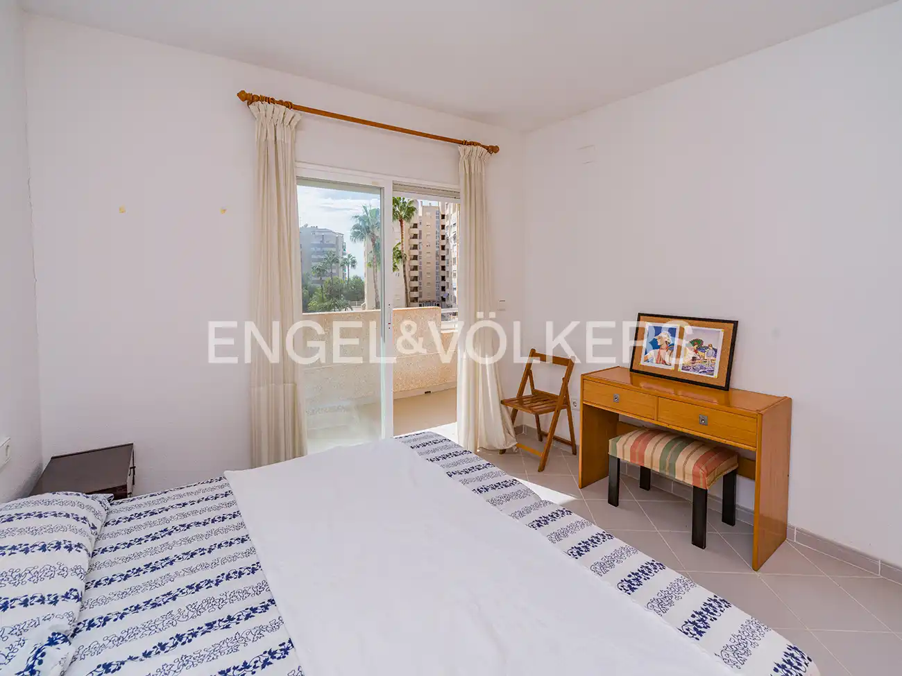 Bedroom of Flat for sale in Playa Muchavista