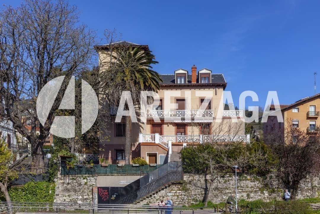 Exterior view of House or chalet for sale in Donostia - San Sebastián   with Heating, Private garden and Terrace