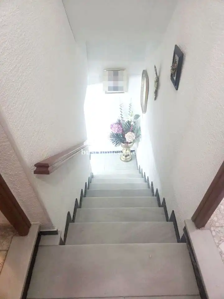 Casa adosada en venda en Jaén amb Terrassa