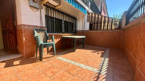 Foto 2 de Casa adosada en venda a Vista Azul - Consolación, Dos Hermanas