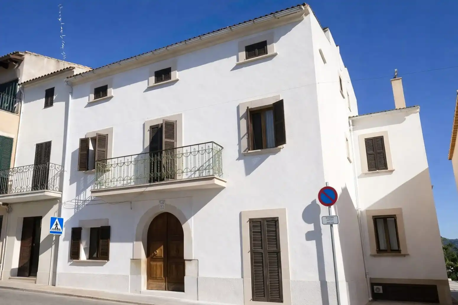 Casa amb terrassa en venda a Campanet - carrer Llorenc Riber, imagen 3