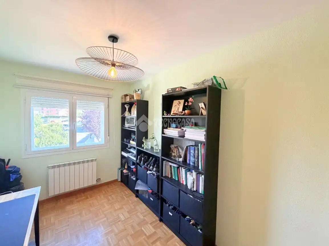 Bedroom of Flat for sale in Palazuelos de Eresma  with Storage room