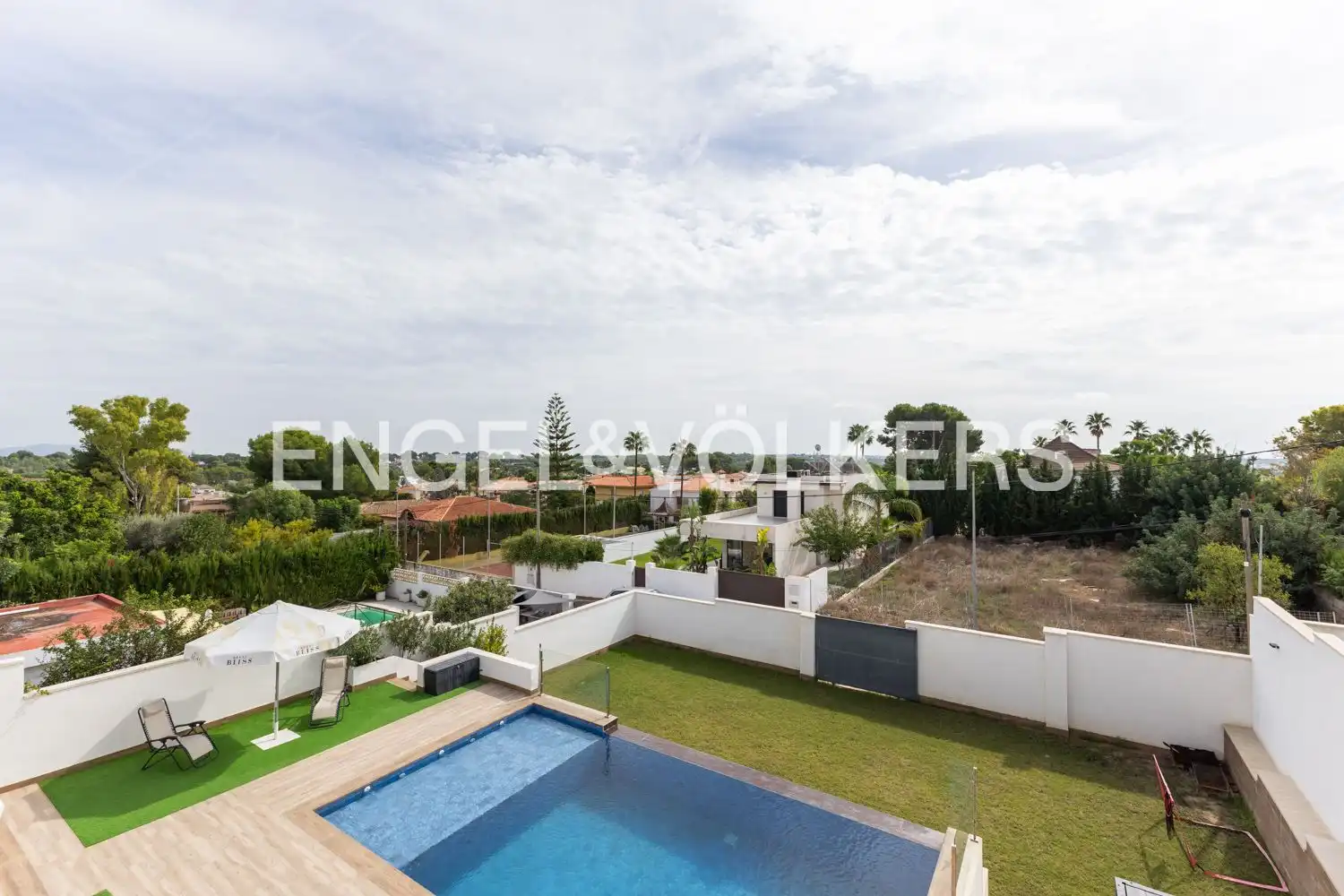 Swimming pool of Houses for sale in La Conarda - Montesano 