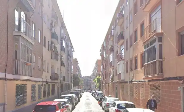 Vista exterior de Pis en venda en Madrid