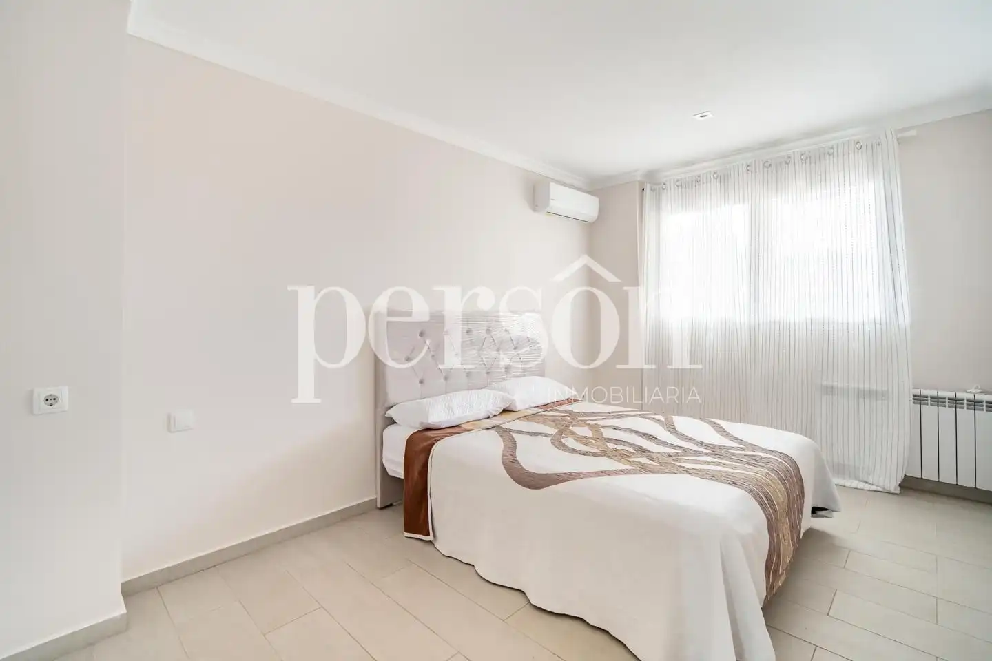 Bedroom of Houses for sale in Bétera  with Air Conditioner, Heating and Private garden