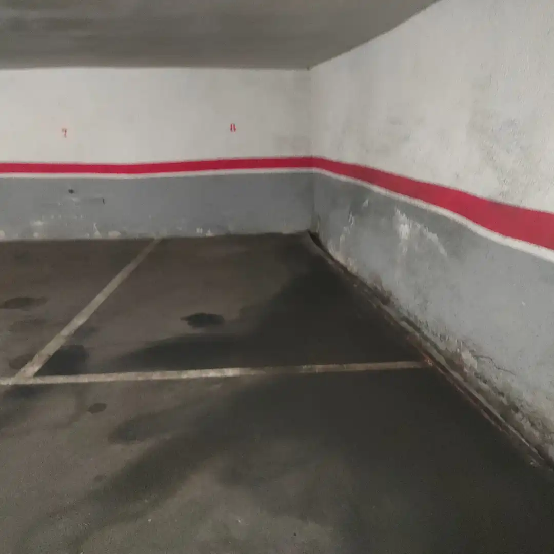 Einzelparkplatz mit Aufzug zum Verkauf in Carrer de Gorina, imagen 3