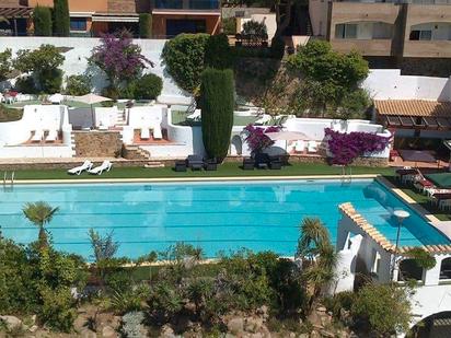 Piscina de Edifici en venda en Castell-Platja d'Aro amb Piscina comunitària