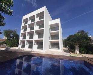 Vista exterior de Apartament en venda en Sant Llorenç des Cardassar amb Balcó