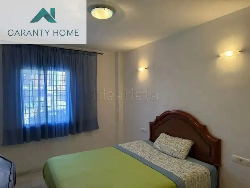 Habitación de Piso en venta en Málaga con Aire acondicionado, Trastero y Amueblado