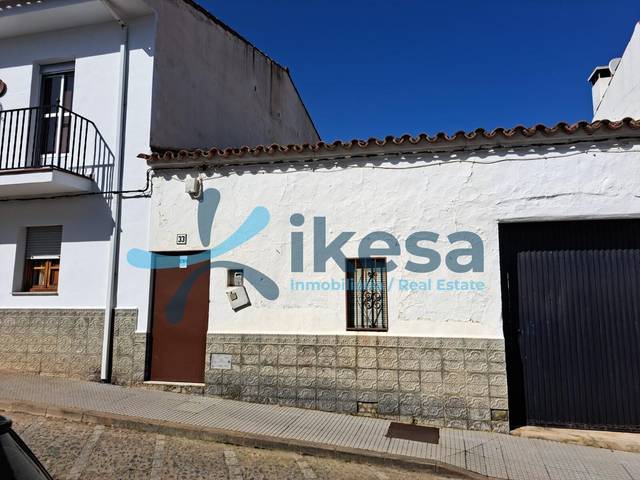 Casa-chalet en Venta en Rosal de la Frontera