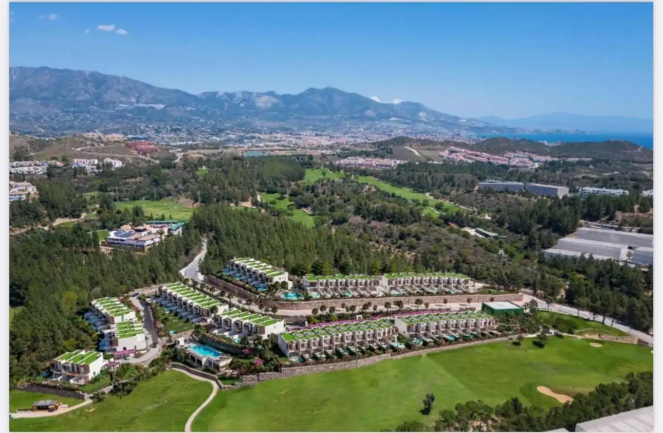 Chalet con terraza en venta en El Faro de Calaburra - Chaparral, imagen 14
