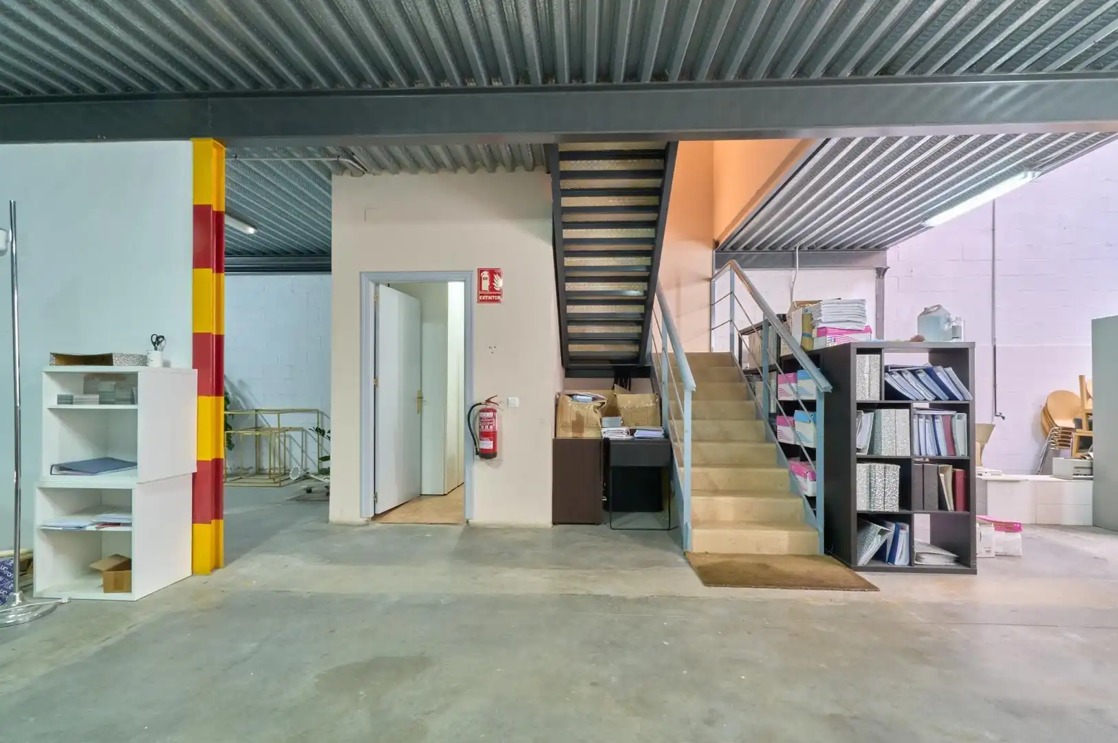 Nave industrial in vendita a Glorieta Don Antonio Páez Lobato (el Rey del Vinagre), imagen 17