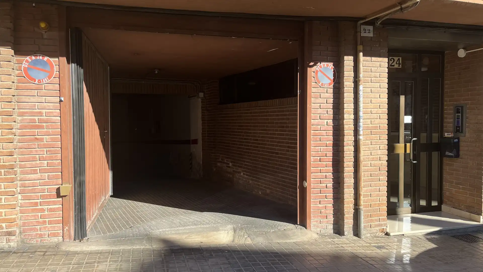 Parkplatz von Garage zum Verkauf in Valencia