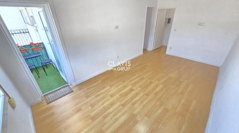 Foto 3 de Pis en venda a Ciutat Meridiana, Barcelona