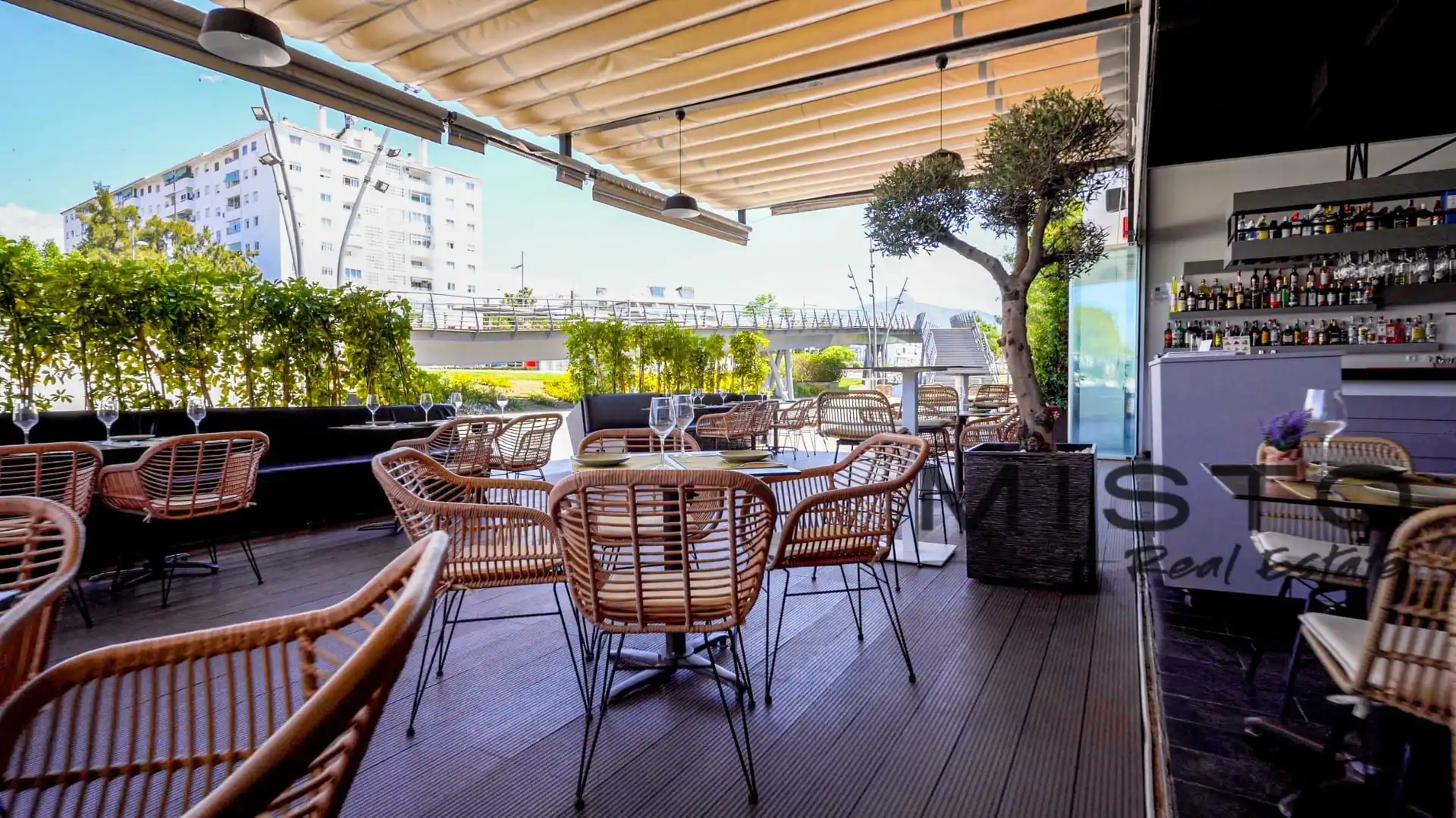 Business premises to rent in Av. Luis Braille, imagen 8