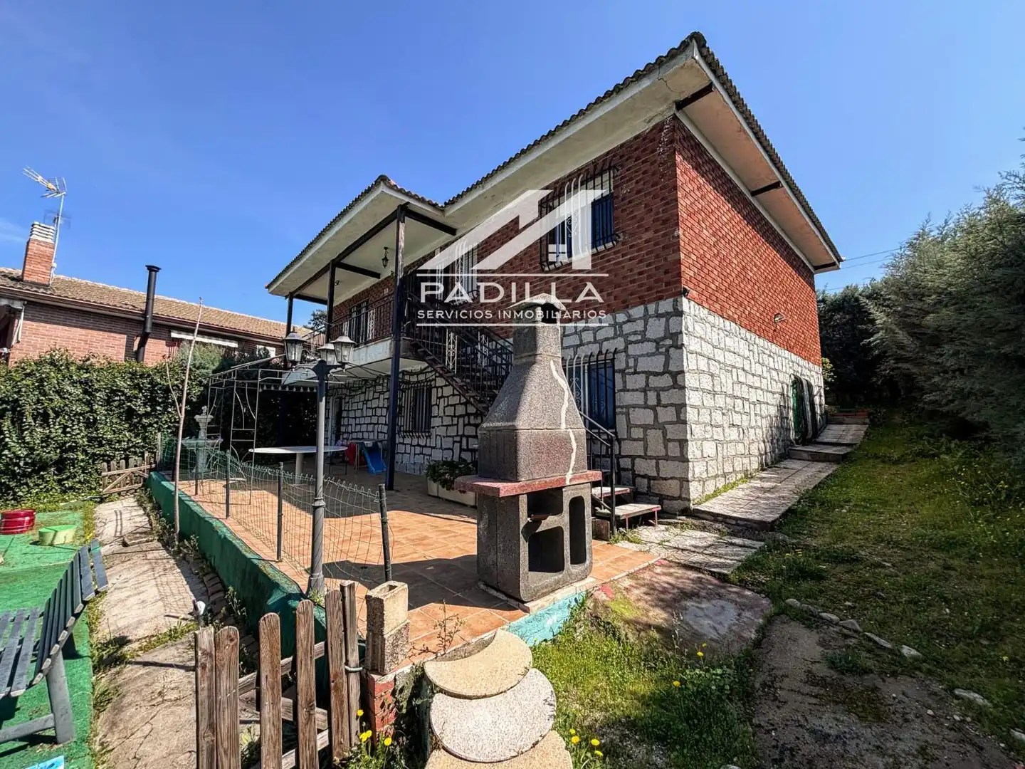Jardín de Casa o chalet en venta en Santa Cruz del Retamar con Aire acondicionado, Calefacción y Terraza