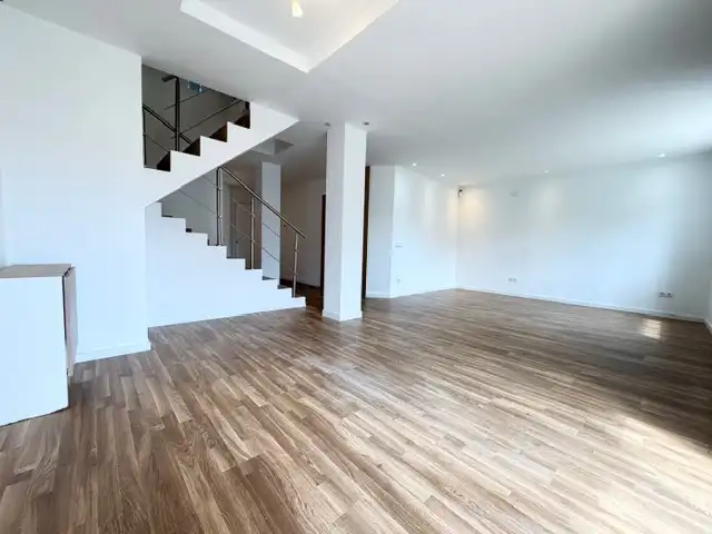 Casa o chalet en venta en Pozo de Guadalajara con Jardín privado, Parquet y Terraza