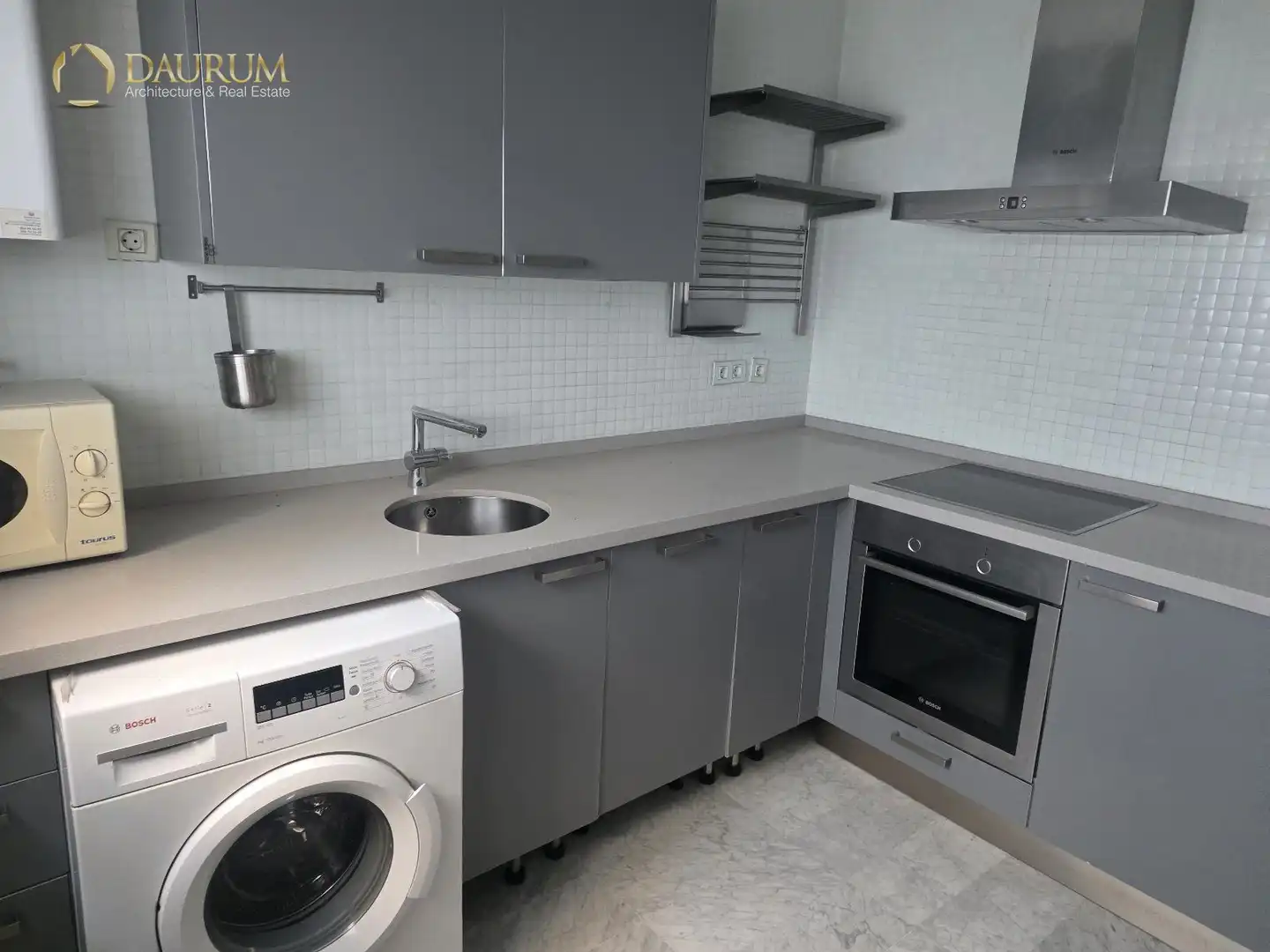 Duplex with lift for sale in Casco Antiguo, imagen 19