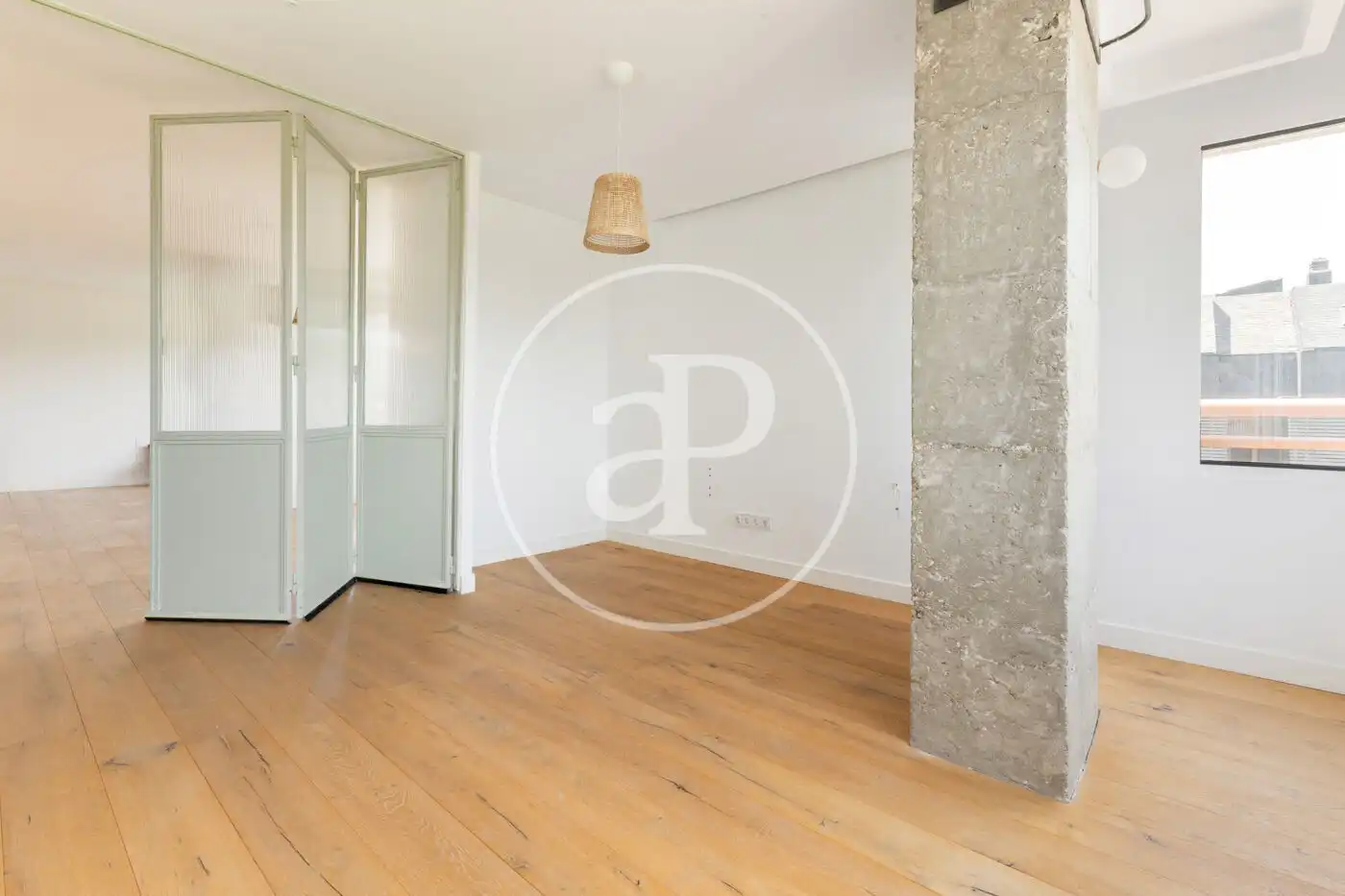 Habitación de Piso en venta en Madrid con Aire acondicionado, Calefacción y Jardín privado