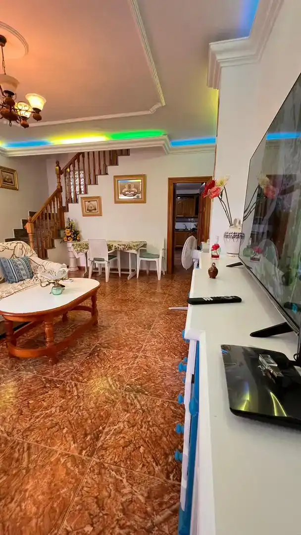 Sala d'estar de Planta baixa en venda en Cartagena amb Aire condicionat i Balcó
