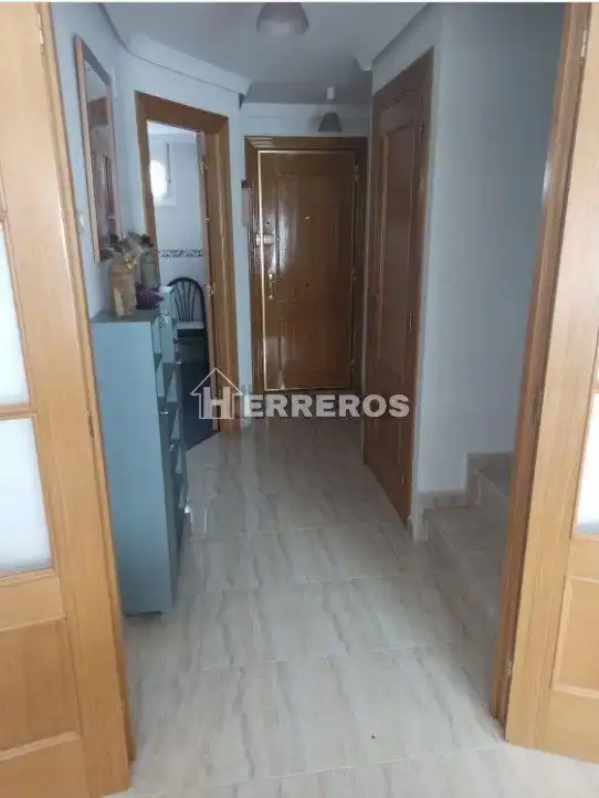Casa adosada en venda en Alesanco amb Calefacció, Parquet i Terrassa