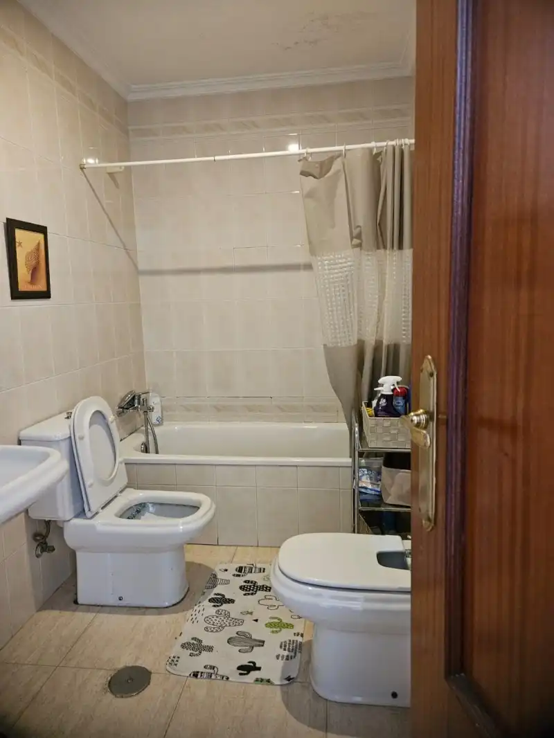 Flat with garden to rent in Casco Antiguo, imagen 3