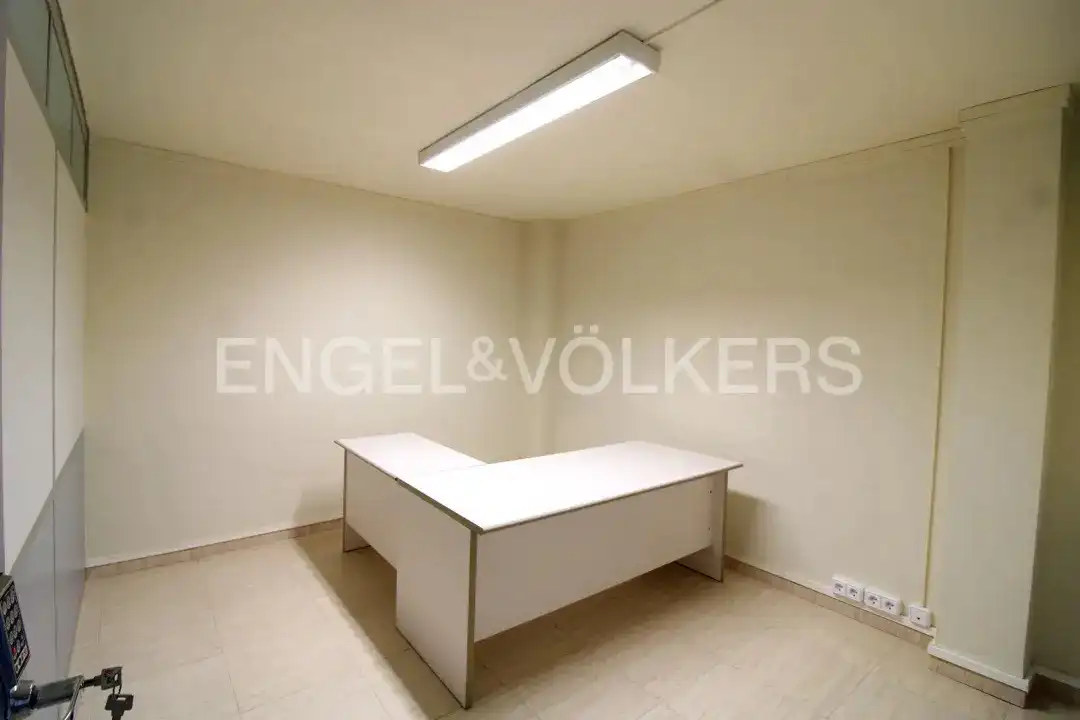 Office space for sale in Carrer la Parra, imagen 4