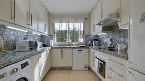 Foto 5 de Casa adosada en venta en Las Brisas, Marbella
