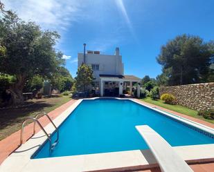 Piscina de Casa o xalet en venda en El Vendrell amb Aire condicionat, Calefacció i Jardí privat