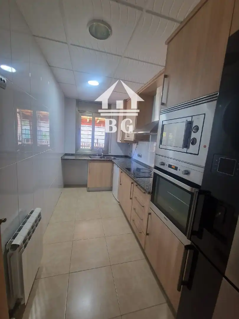 Küche von Wohnung zum Verkauf in Lloret de Mar mit Heizung, Terrasse und Abstellraum