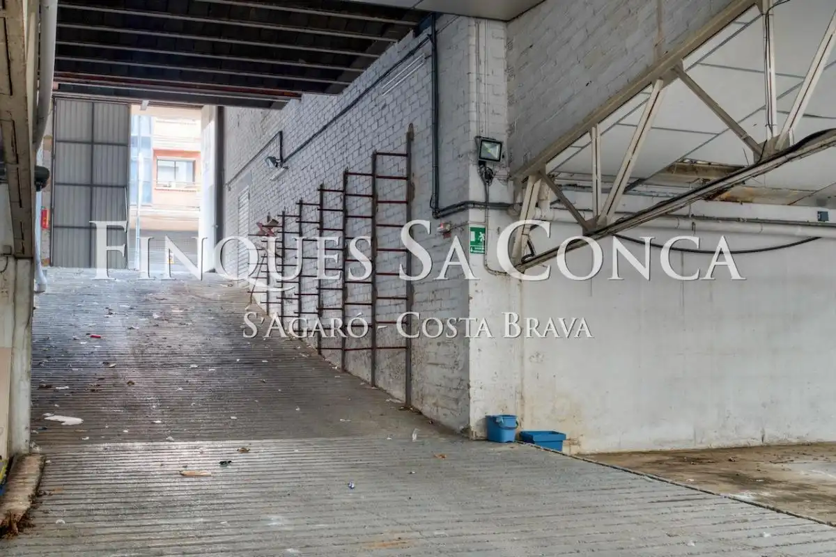 Local comercial en venda a AV SARAGOZA, imagen 5