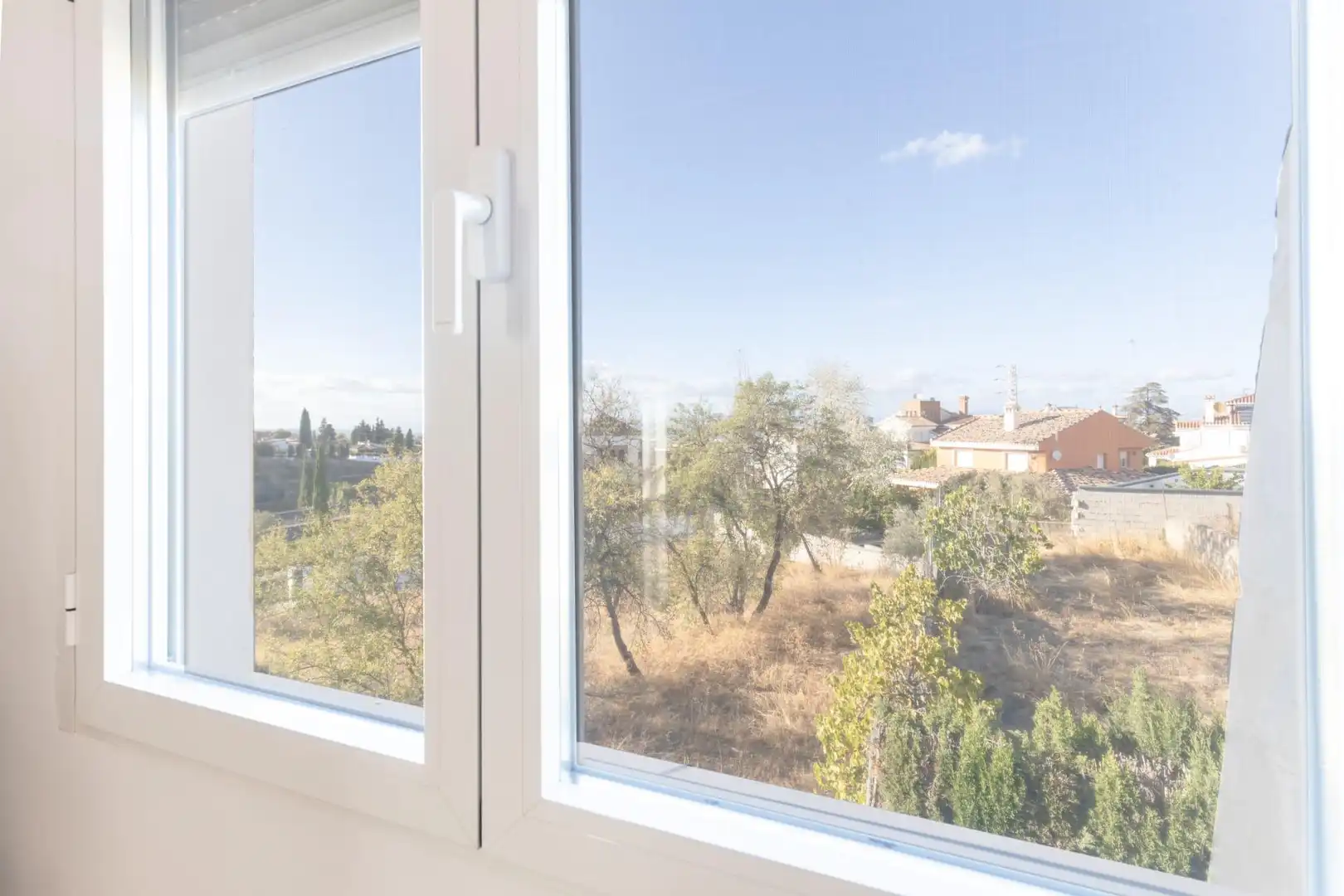 Dormitori de Casa o xalet en venda en Gójar amb Calefacció, Jardí privat i Terrassa