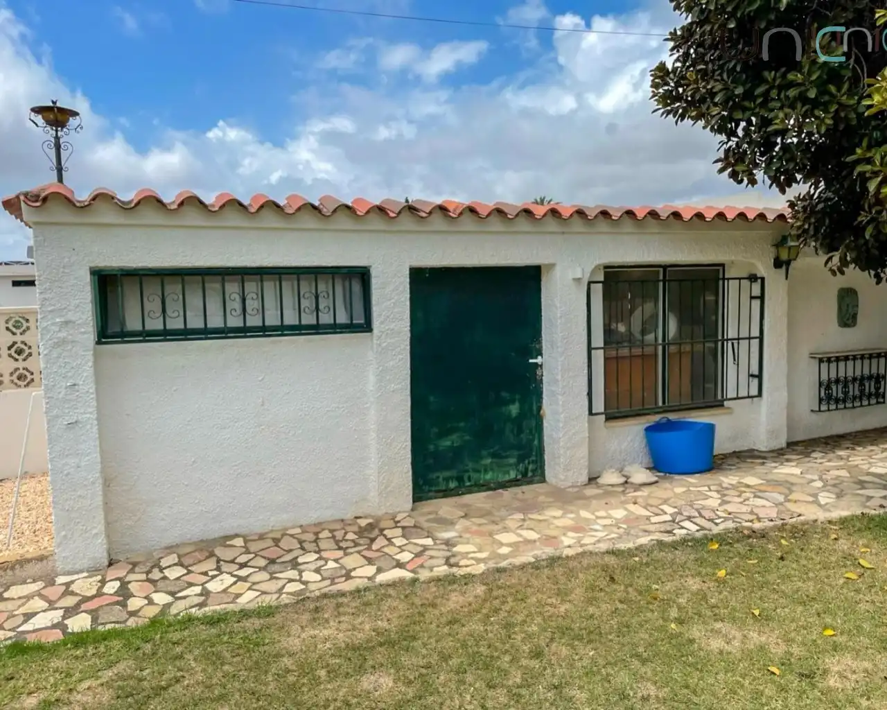 Exterior view of Houses for sale in L'Alfàs del Pi  with Private garden, Terrace and Swimming Pool