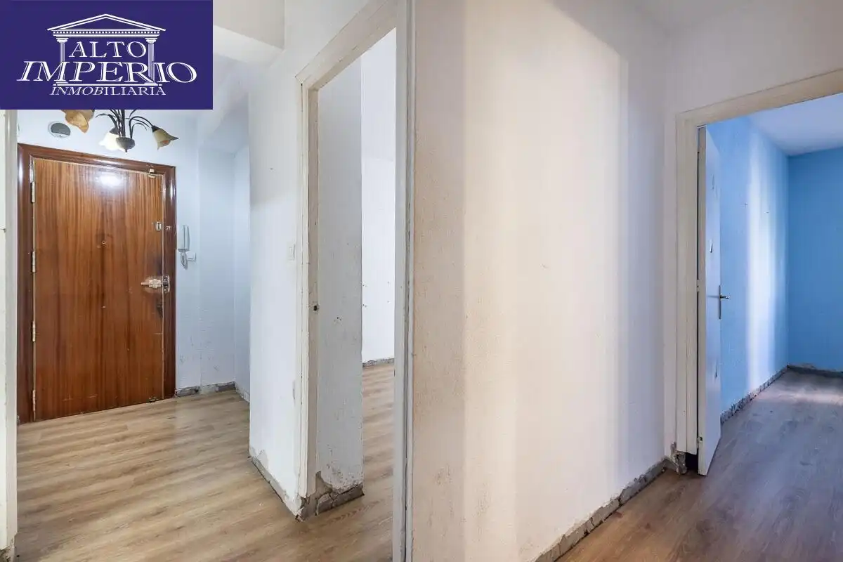 Piso en venta en Granada con Terraza